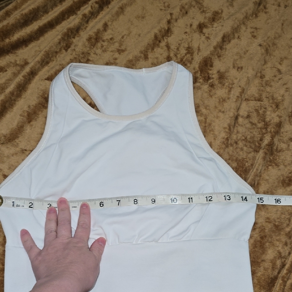 Lululemon Bra White 6? - Picture 7 of 10